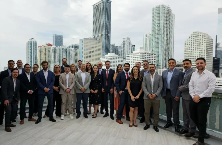 Este banco abre una oficina en Miami para atender a los latinos que buscan invertir en EE.UU.