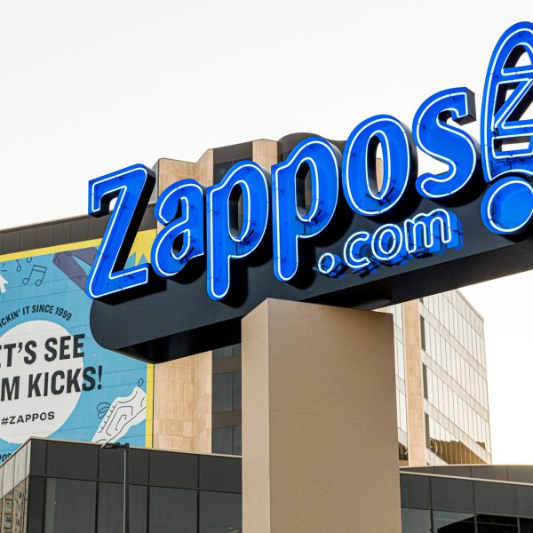 La Historia Inspiradora de Tony Hsieh y Zappos