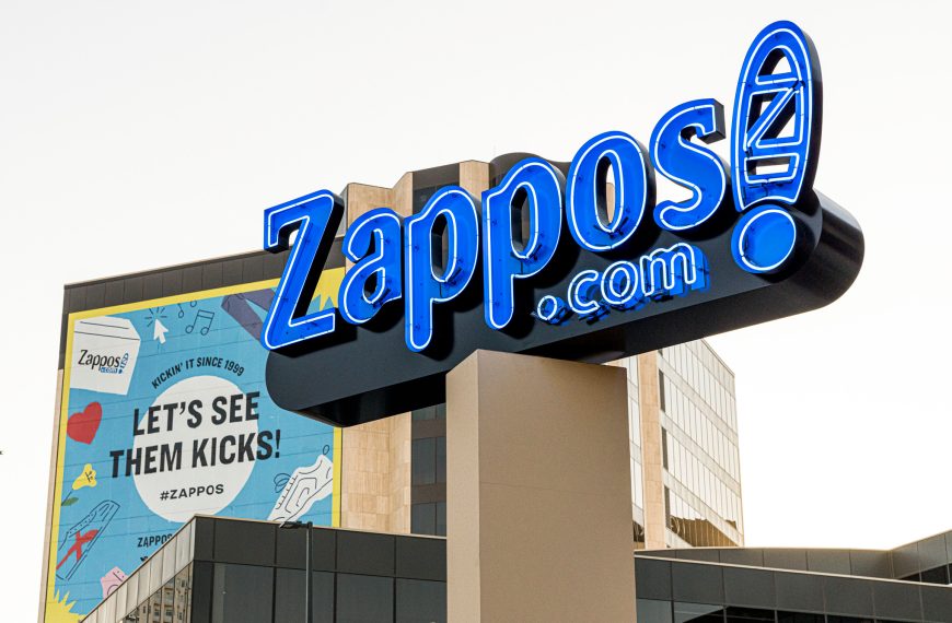 La Historia Inspiradora de Tony Hsieh y Zappos