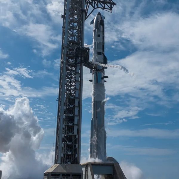 La Inspiradora Historia de Elon Musk y Su Éxito