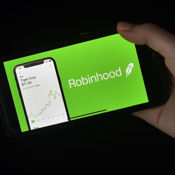 Robinhood Canadá: ¿Qué Significa la Expansión para Inversores?