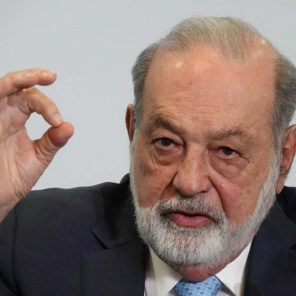 La Inspiradora Historia de Carlos Slim: Un Emprendedor Visionario
