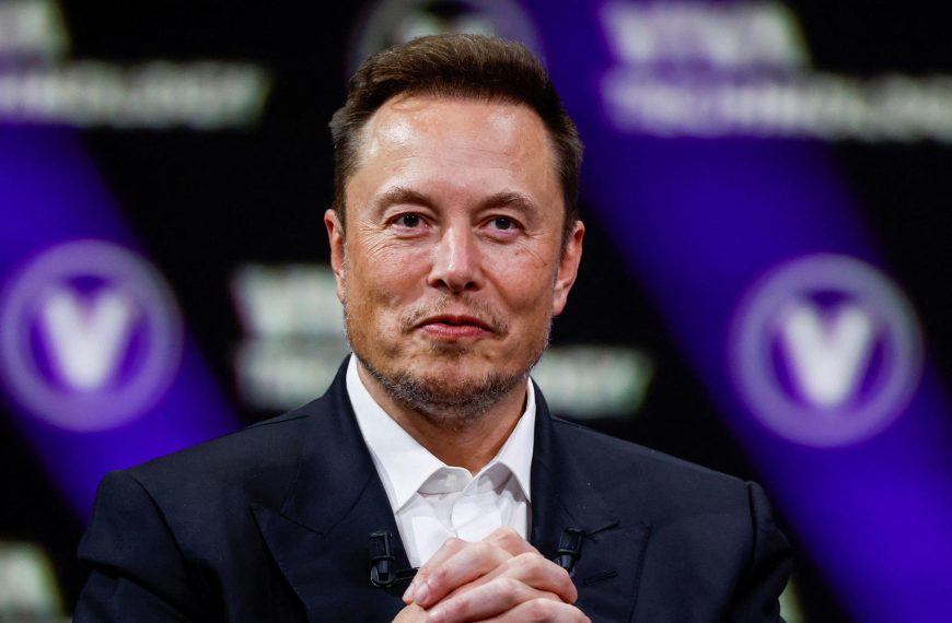 La Inspiradora Historia de Elon Musk: Un Camino al Éxito