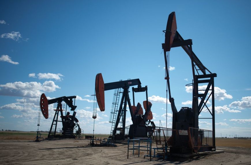 Sector Petrolero de Canadá: El Interés Creciente de los Inversores